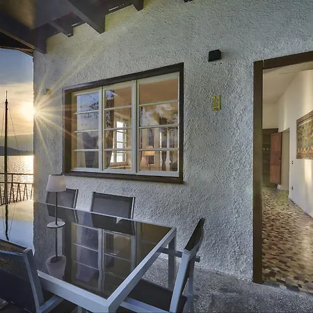 Scoglio Villa Varenna