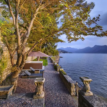 Scoglio Villa Varenna